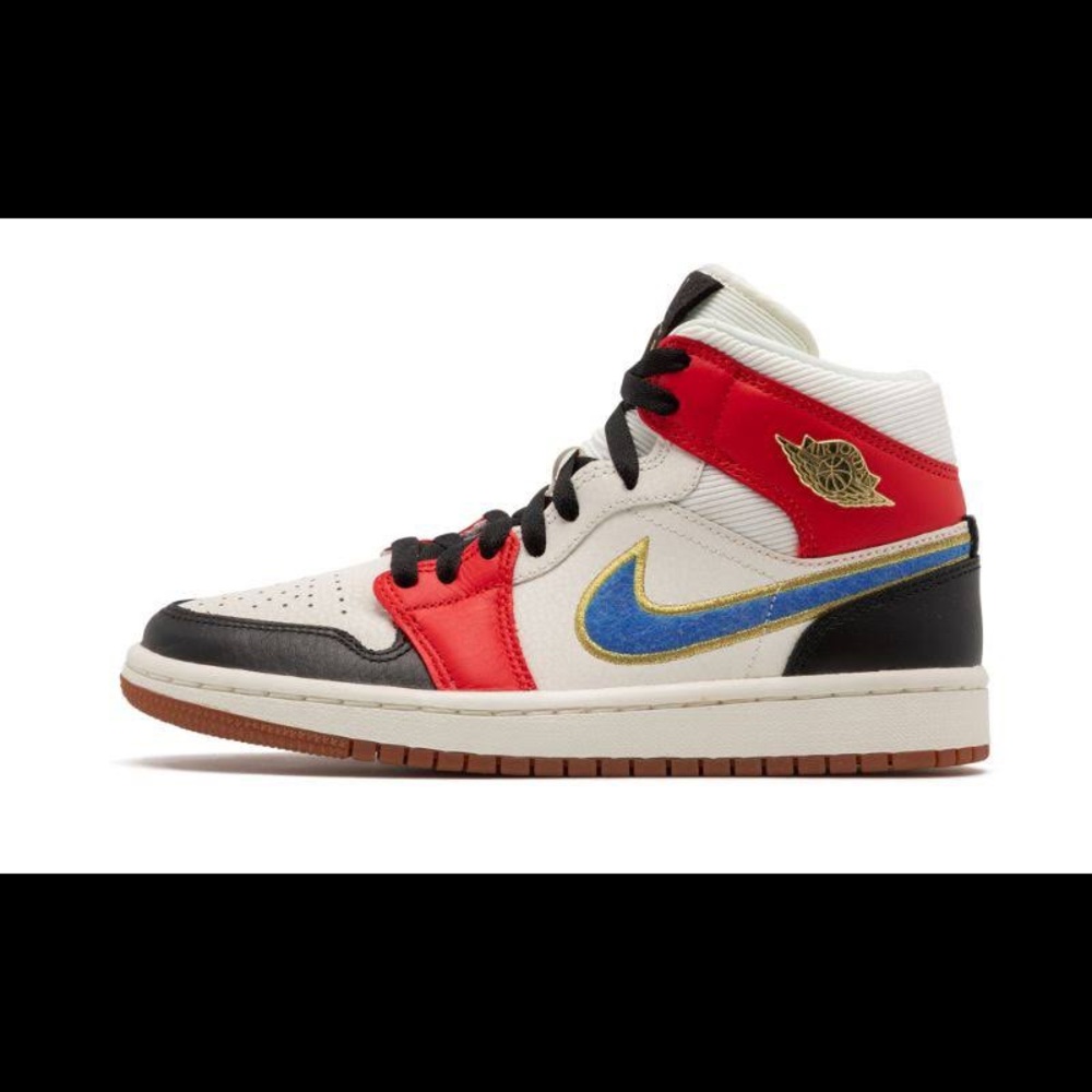 Air Jordan 1 Mid: 100% Authentic form Stock X